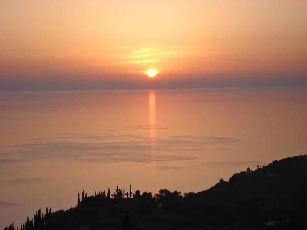 Horizon Apartments Agios Gordios  Bagian luar foto